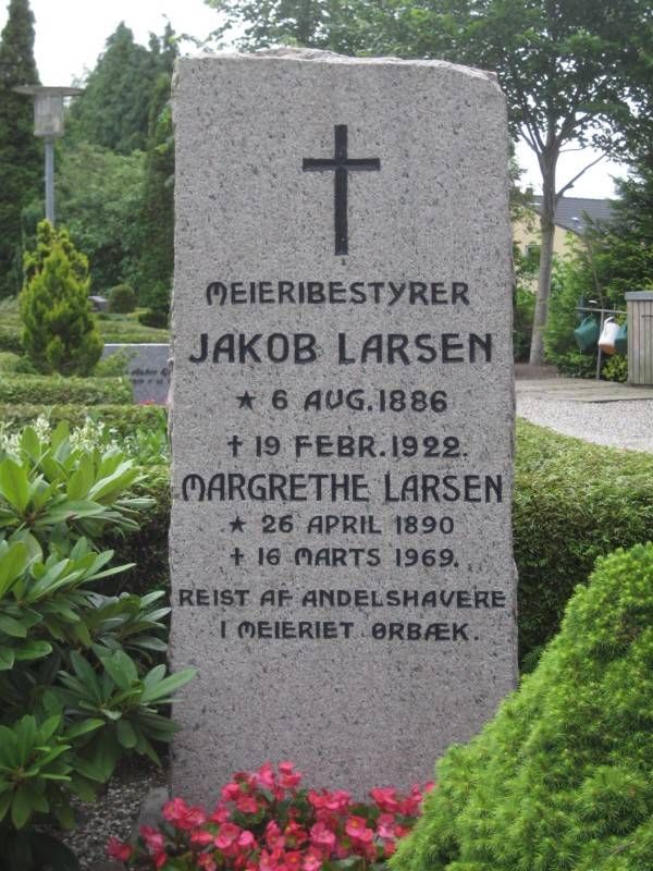 Margrethe Larsen   .jpg